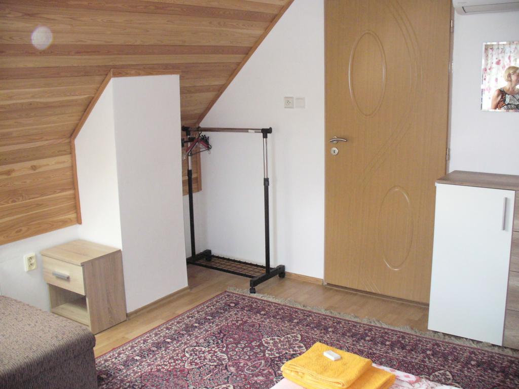 Penzion Jarka Lednice Δωμάτιο φωτογραφία